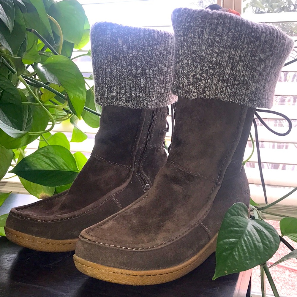 Gently used the north face brown boots women’s size 10